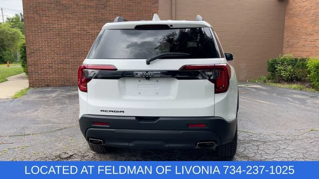 2022 GMC Acadia SLE