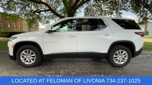 2023 Chevrolet Traverse LS