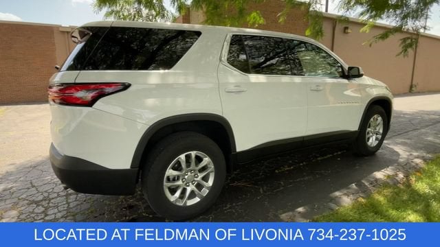 2023 Chevrolet Traverse LS