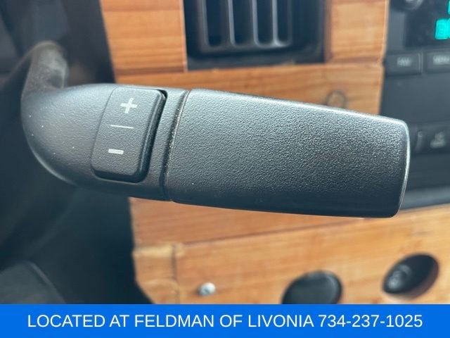 2015 GMC Savana Cargo 2500 2500 Regular Wheelbase Rear-Wheel Drive