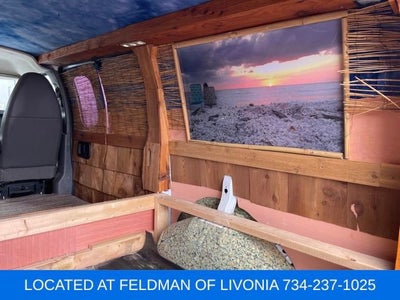 2015 GMC Savana Cargo 2500 2500 Regular Wheelbase Rear-Wheel Drive