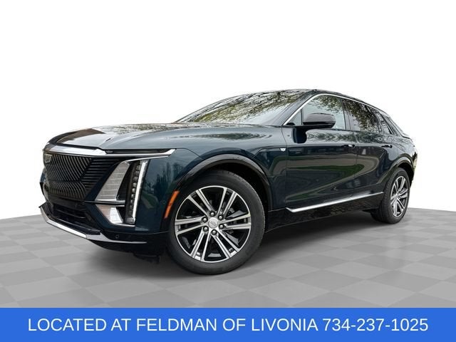 2024 Cadillac LYRIQ Luxury 1
