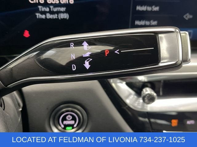 2024 Cadillac LYRIQ Luxury 2