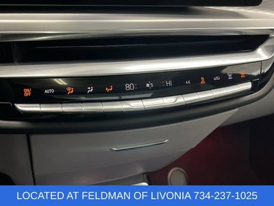 2024 Cadillac LYRIQ Luxury 2