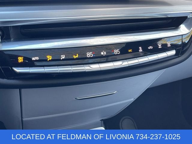 2024 Cadillac LYRIQ Luxury 2