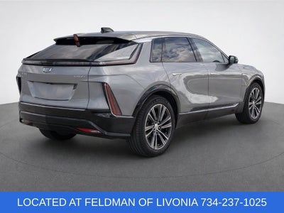 2024 Cadillac LYRIQ Luxury 2