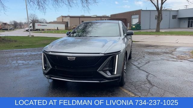 2024 Cadillac LYRIQ Sport 2