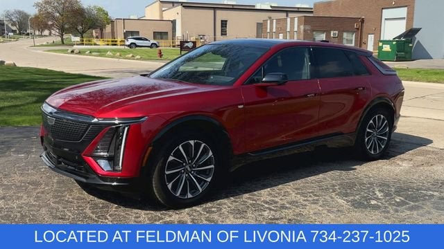 2024 Cadillac LYRIQ Sport 2