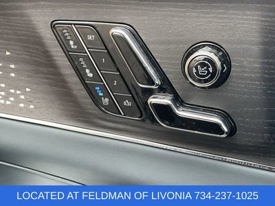 2024 Cadillac LYRIQ Sport 3