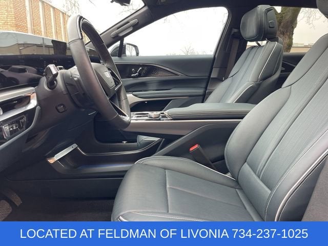 2024 Cadillac LYRIQ Sport 3