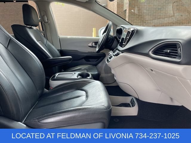 2020 Chrysler Pacifica Touring L Plus