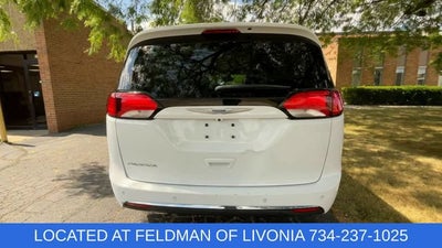 2020 Chrysler Pacifica Touring L Plus