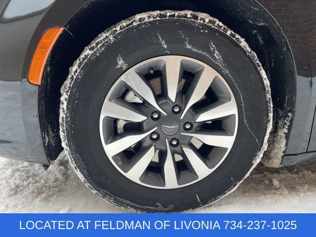 2023 Chrysler Pacifica Hybrid Limited