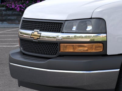 2026 Chevrolet Express Passenger 1LS