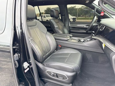 2022 Jeep Wagoneer Series III