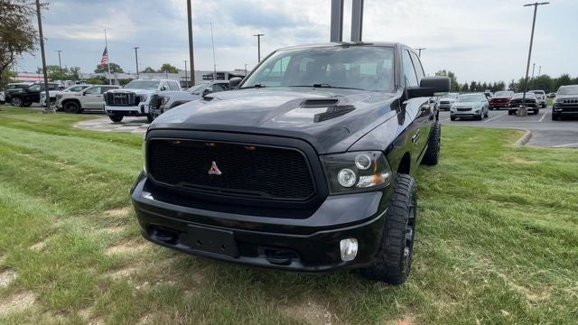 2019 RAM 1500 Classic SLT