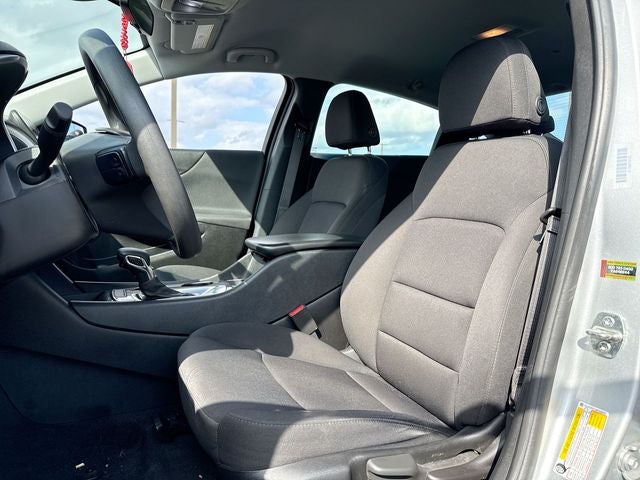 2021 Chevrolet Malibu LS 1FL