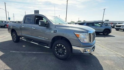 2017 Nissan Titan XD SV