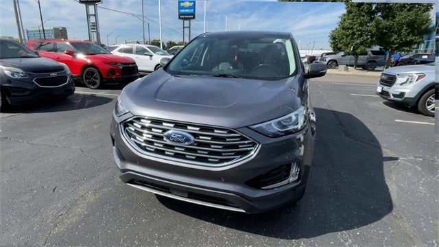 2022 Ford Edge Titanium