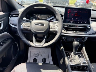2023 Jeep Compass Latitude Lux