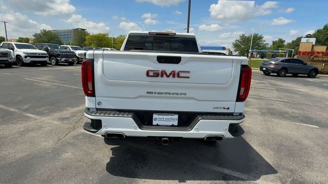 2022 GMC Sierra 1500 Limited AT4