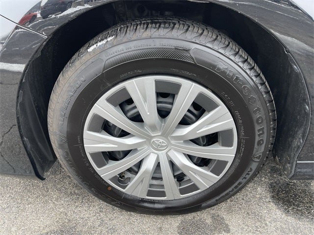 2023 Toyota Camry Hybrid LE