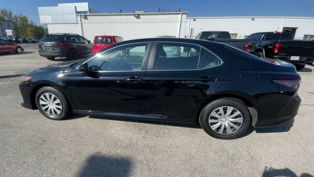 2023 Toyota Camry Hybrid LE