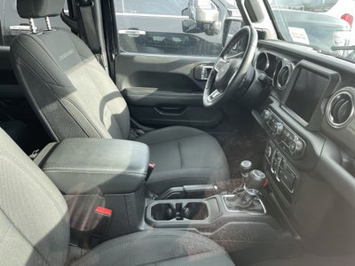 2022 Jeep Gladiator Overland