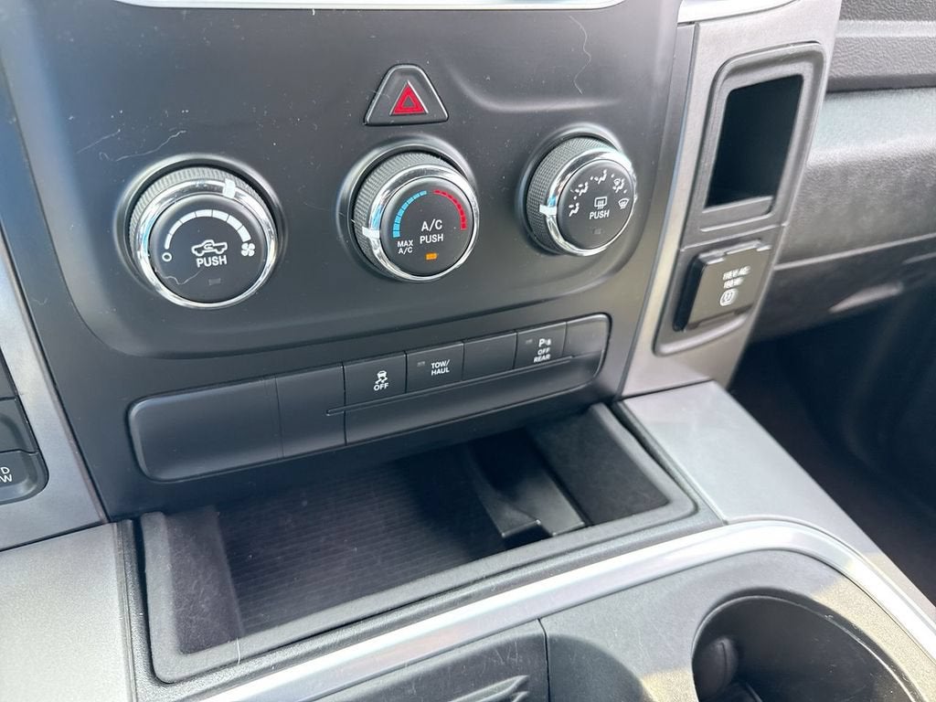 2021 RAM 1500 Classic Warlock Quad Cab 4x4 6'4" Box