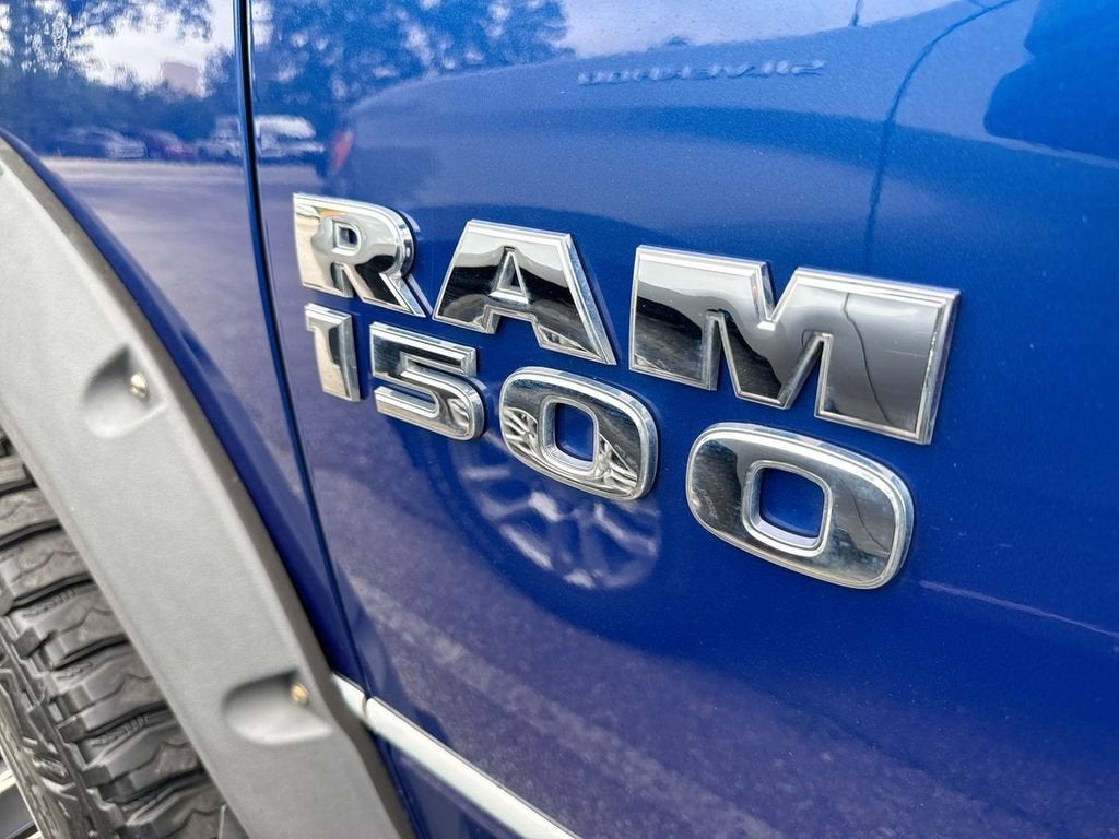 2017 RAM 1500 Big Horn Crew Cab 4x4 5'7" Box