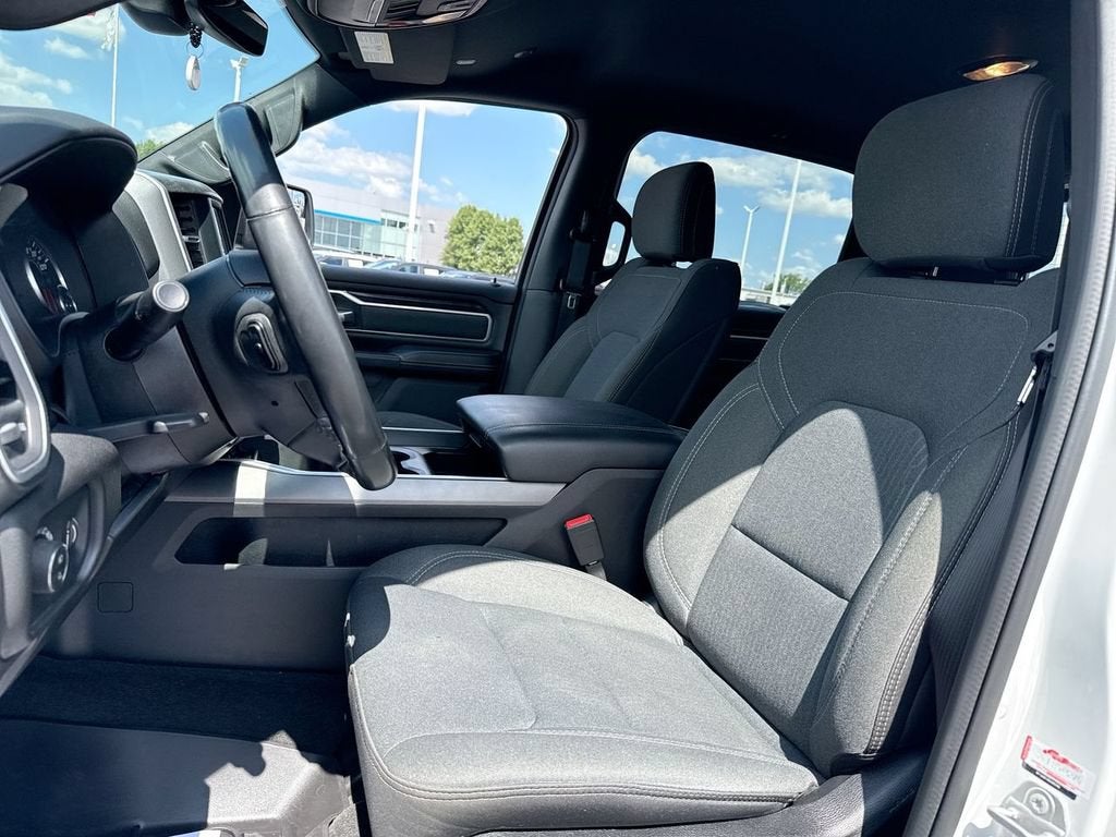 2023 RAM 1500 Big Horn Crew Cab 4x4 5'7" Box