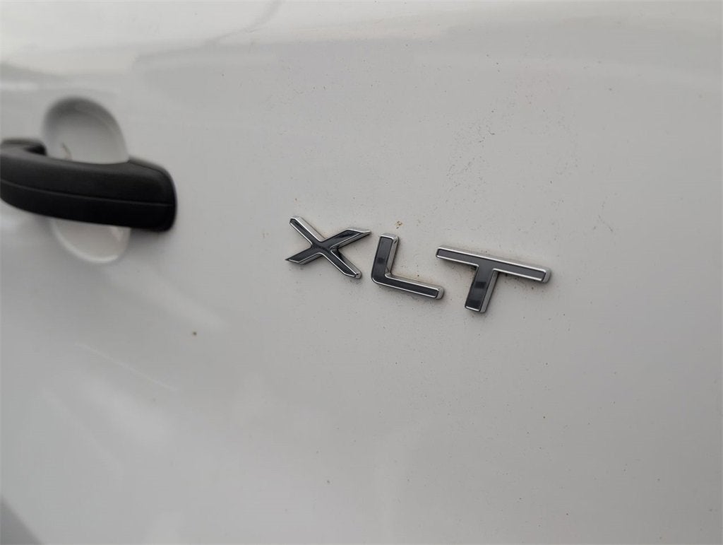 2022 Ford Transit Passenger Wagon XL