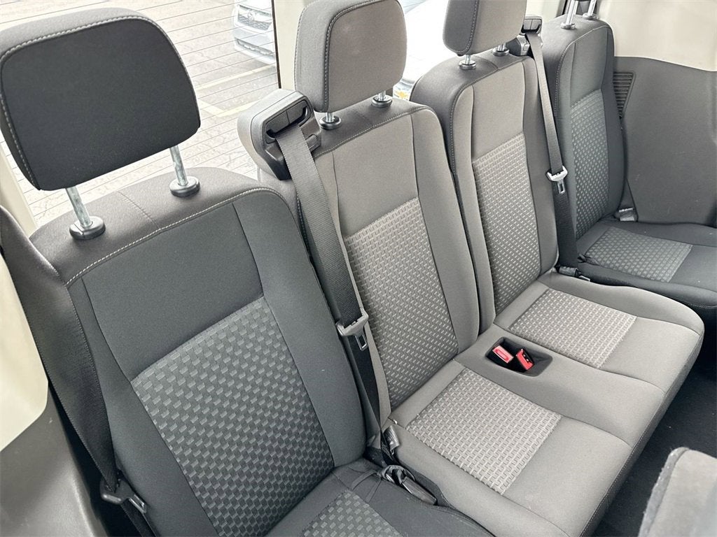 2022 Ford Transit Passenger Wagon XL