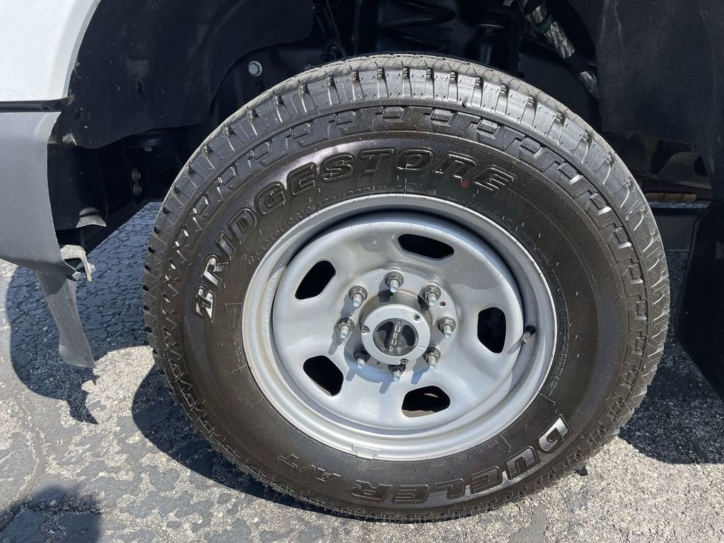 2023 Ford Super Duty F-350 SRW XL