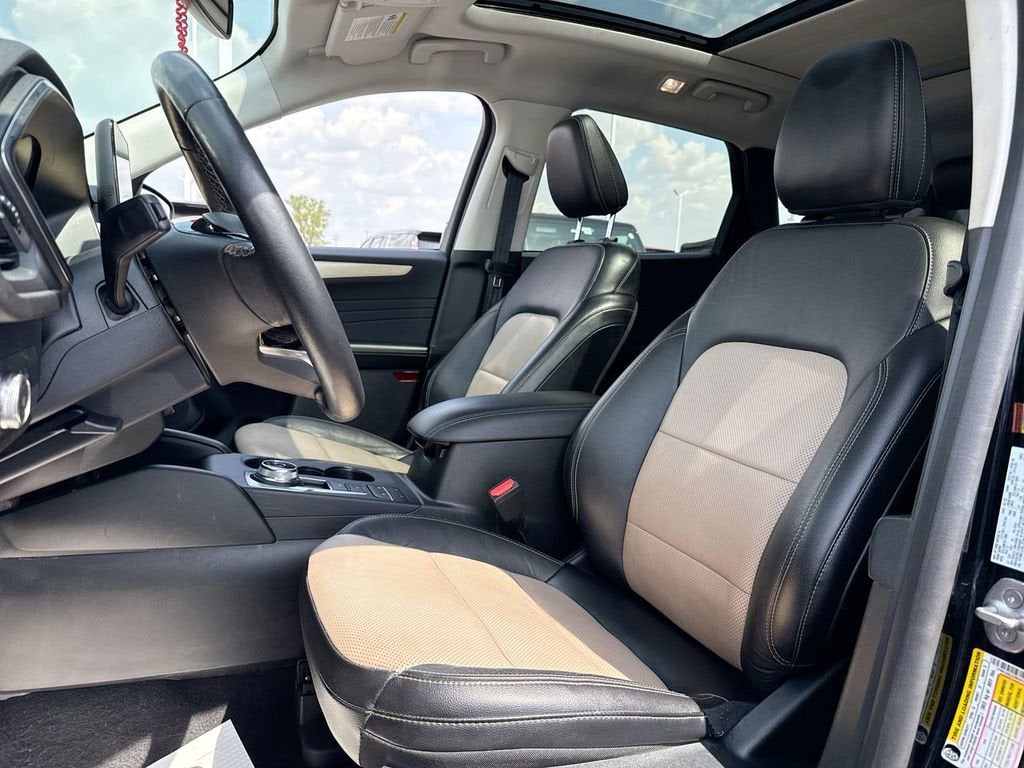 2022 Ford Escape Titanium Plug-In Hybrid