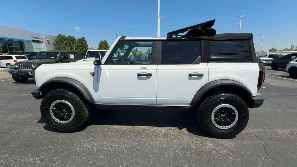 2022 Ford Bronco Base