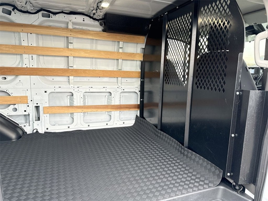 2024 Ford Transit Cargo Van T-250 130" Low Rf 9070 GVWR RWD