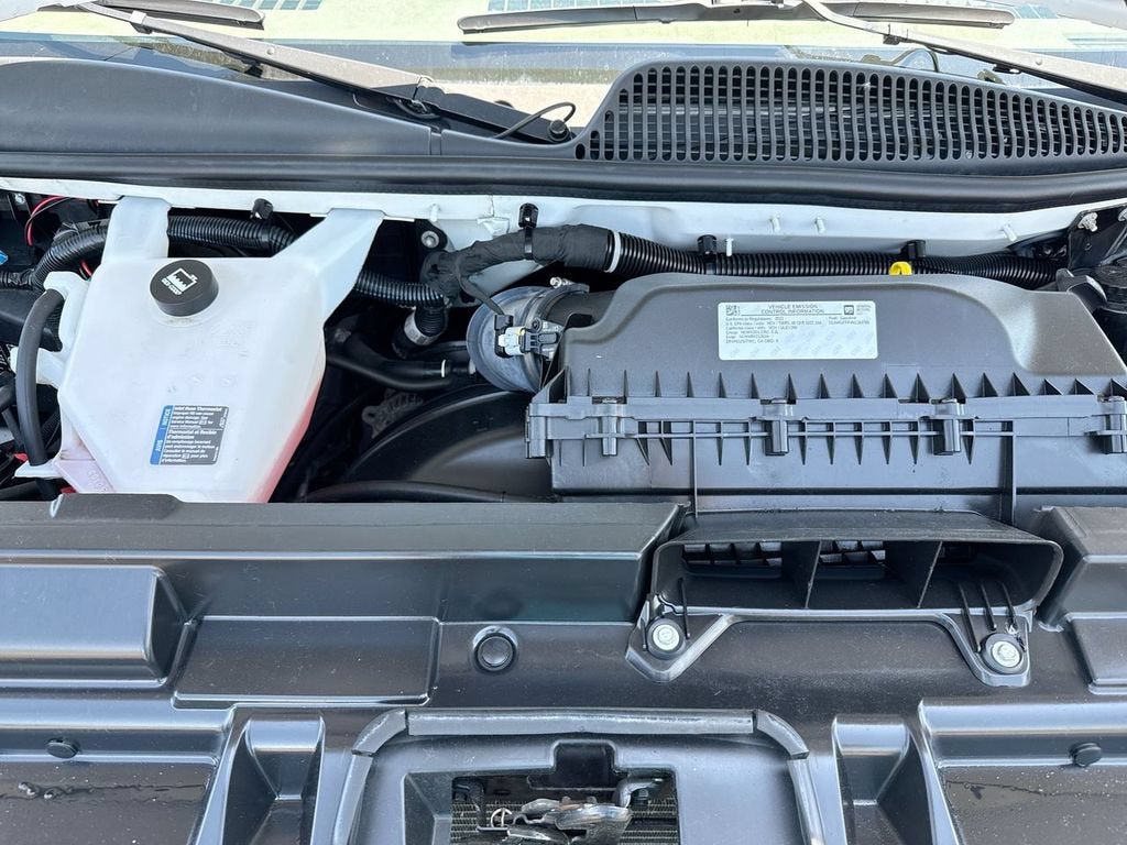 2022 Chevrolet Express Passenger 2500 1LT