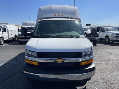 2025 Chevrolet Express Cutaway 3500 1WT
