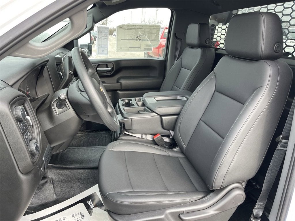 2025 Chevrolet Silverado 3500 HD Chassis Cab Work Truck