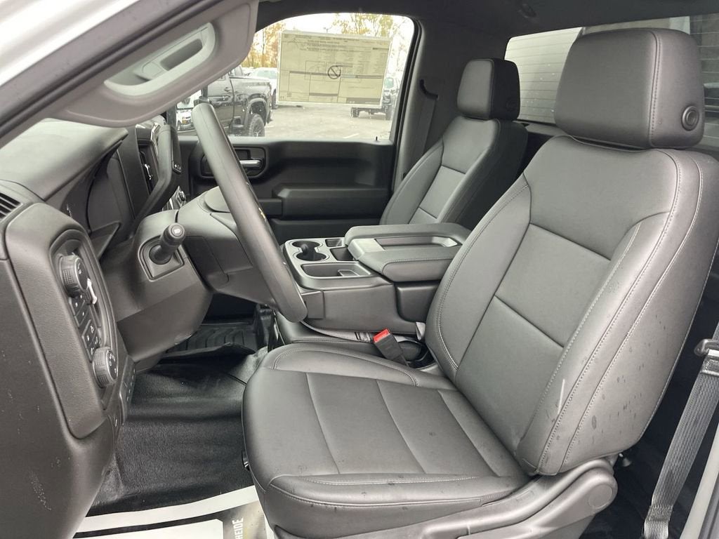 2025 Chevrolet Silverado 3500 HD Chassis Cab Work Truck