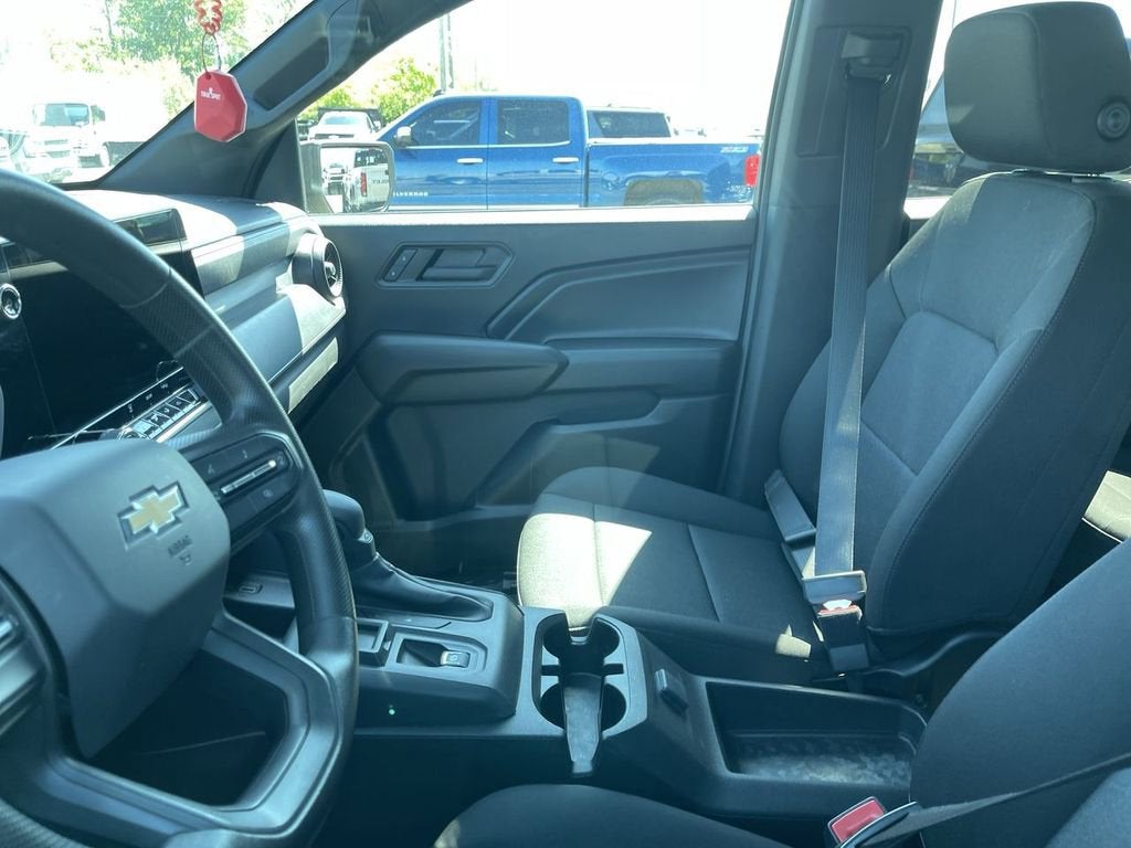 2024 Chevrolet Colorado WT