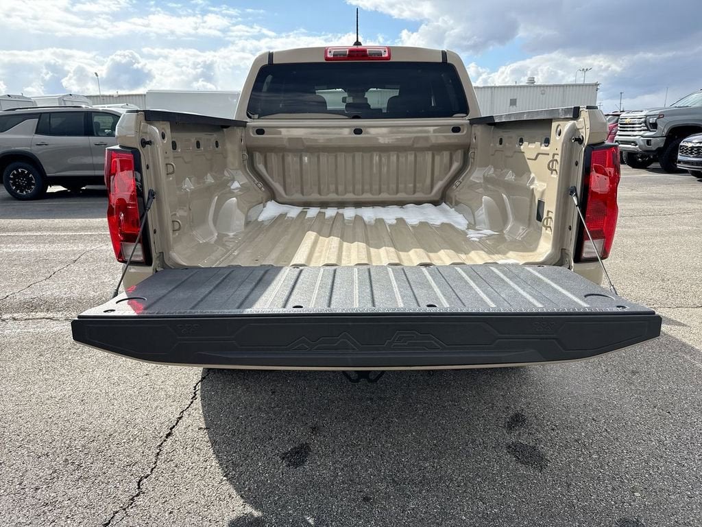 2023 Chevrolet Colorado WT