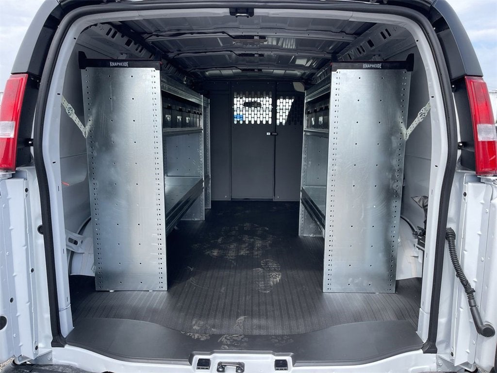 2025 Chevrolet Express Cargo 2500 WT