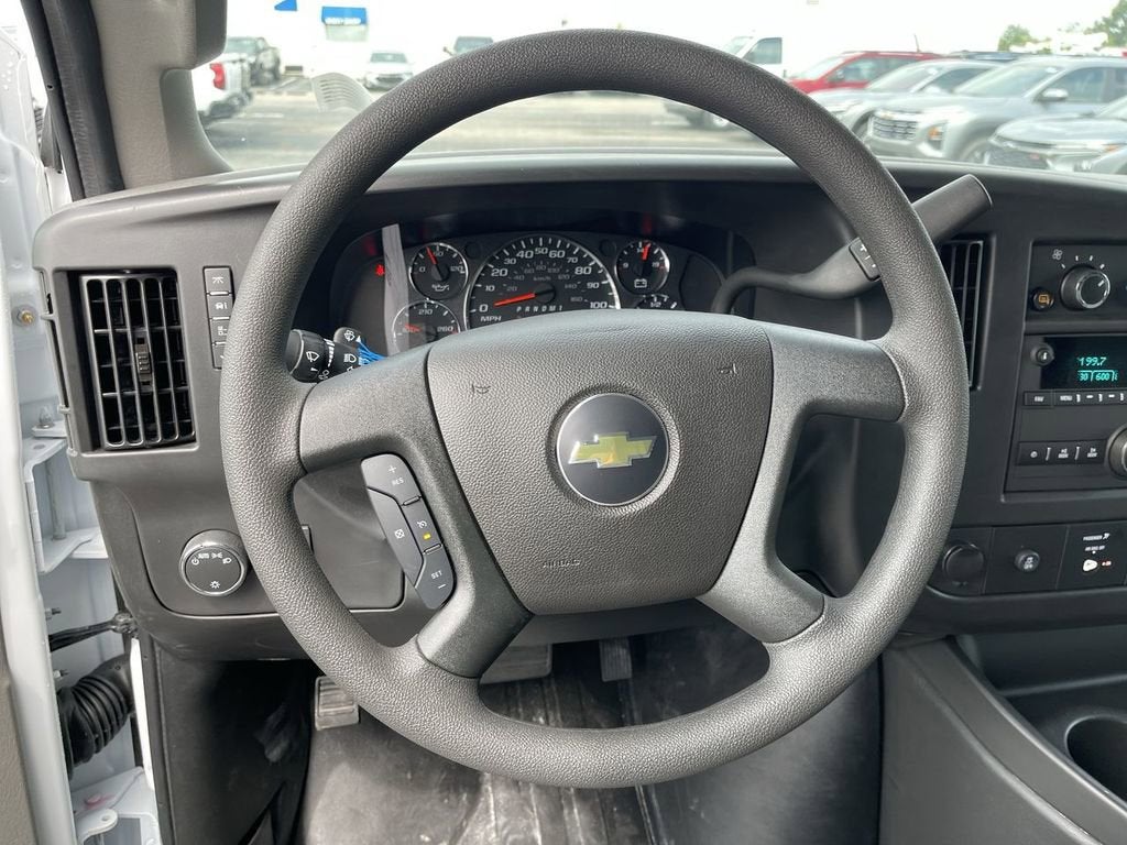 2025 Chevrolet Express Cargo 2500 WT