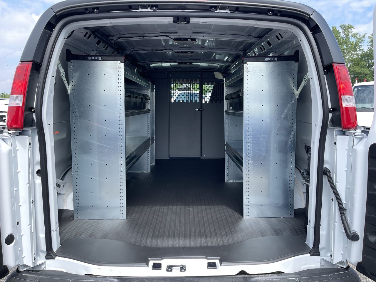 2025 Chevrolet Express Cargo 2500 WT