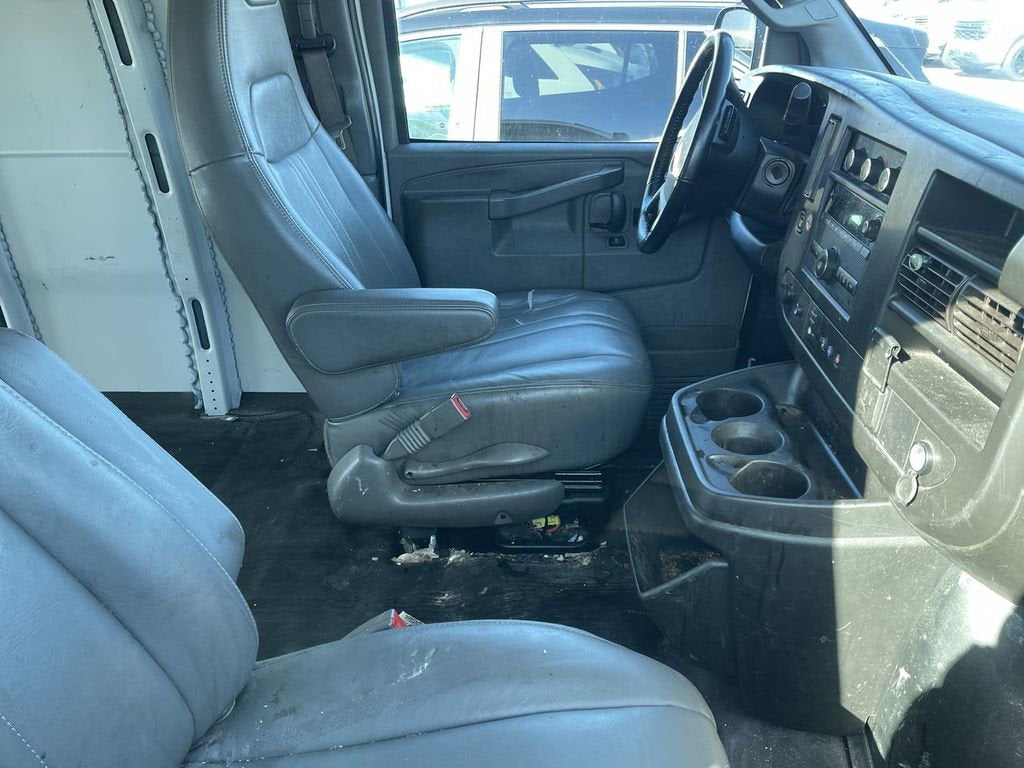 2022 Chevrolet Express Cargo 2500 WT