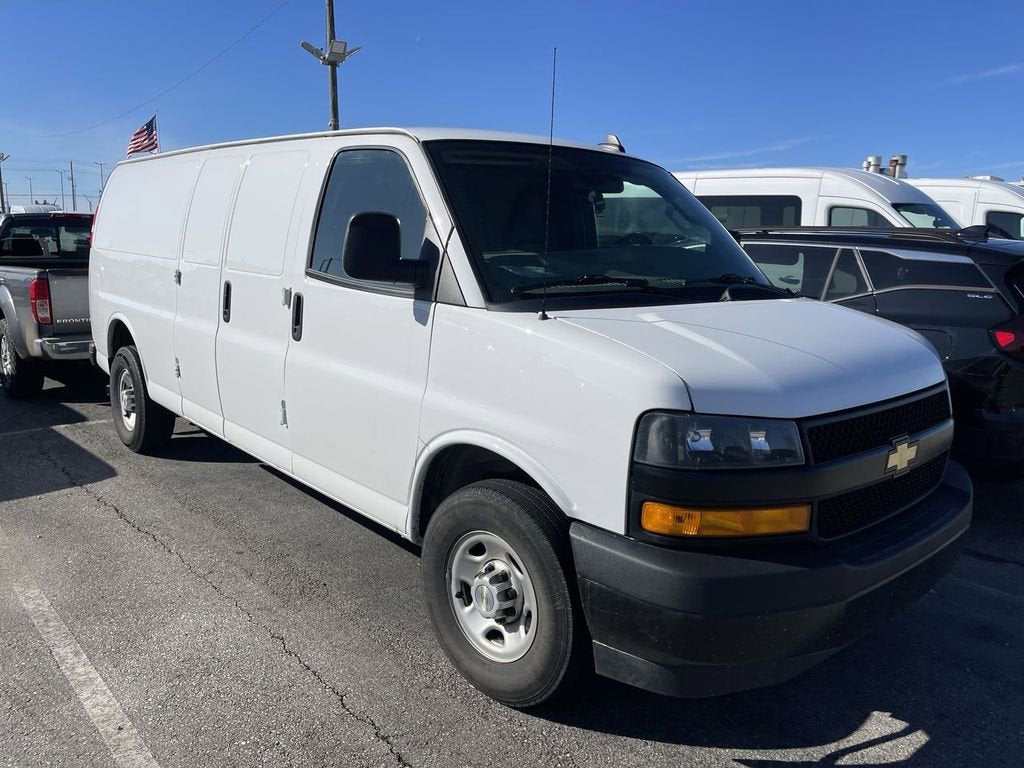 2022 Chevrolet Express Cargo 2500 WT