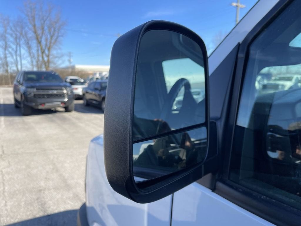 2022 Chevrolet Express Cargo 2500 WT