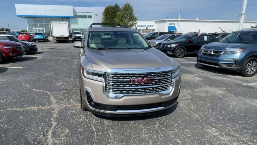 2022 GMC Acadia Denali